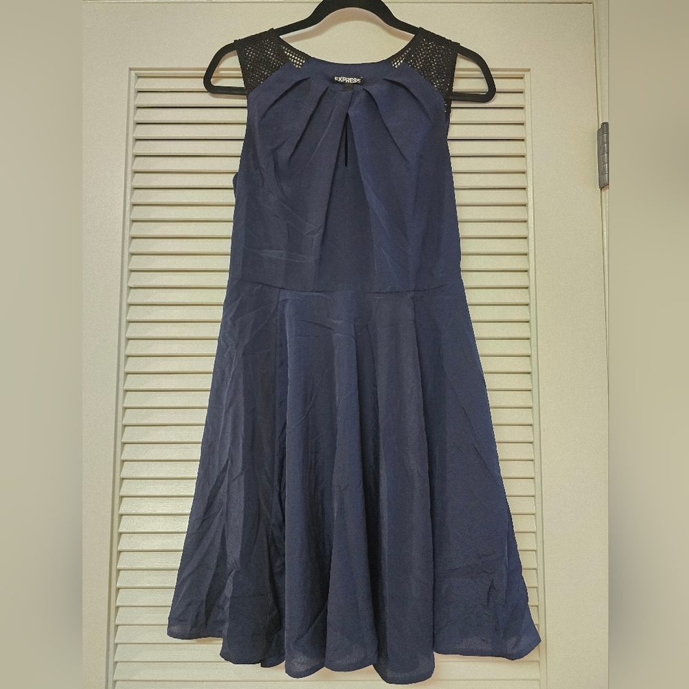 Express - Navy & Black Sleeveless Pleated Dress W Mesh Shoulder Detail & Lining